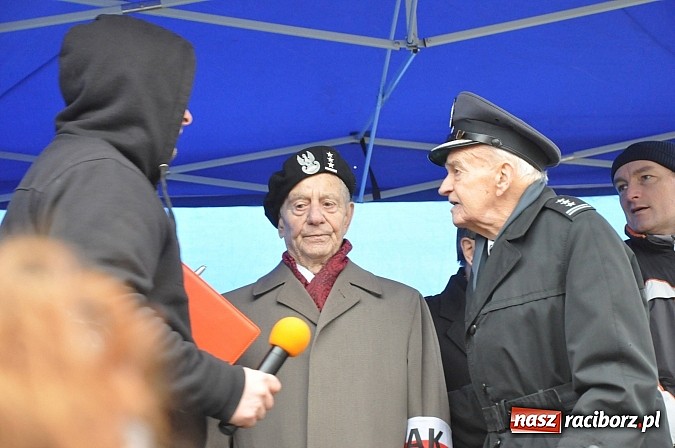 Zdjęcie w galerii na portalu naszraciborz.pl: Odbicie polskich patriotów z rąk bezpieki - raciborska inscenizacja z okazji Narodowego Dnia Pamięci Żołnierzy Wyklętych wiadomości z regionu