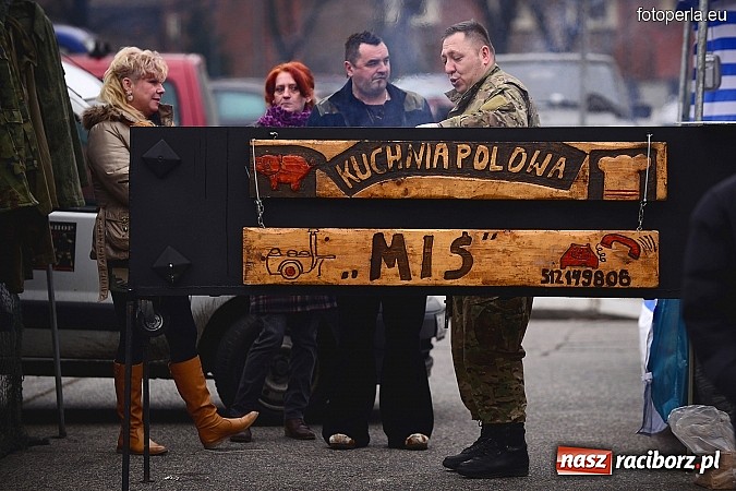 Zdjęcie w galerii na portalu naszraciborz.pl: Odbicie więźnia z rąk UB - fotoreportaż z inscenizacji z okazji Dnia Żołnierzy Wyklętych wiadomości z regionu