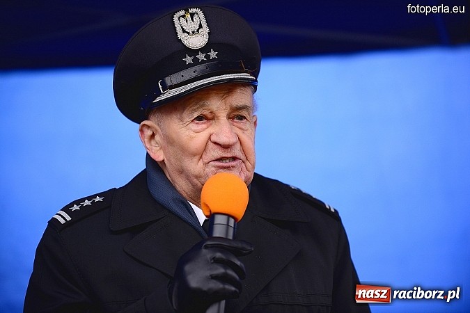 Zdjęcie w galerii na portalu naszraciborz.pl: Odbicie więźnia z rąk UB - fotoreportaż z inscenizacji z okazji Dnia Żołnierzy Wyklętych wiadomości z regionu