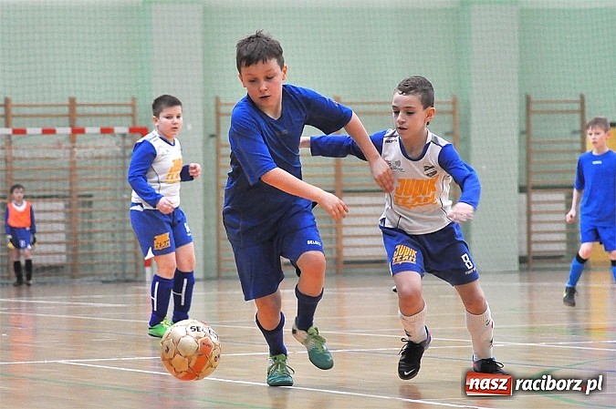 Zdjęcie w galerii na portalu naszraciborz.pl: Najlepsze orliki grają w Unii Racibórz II wiadomości z regionu