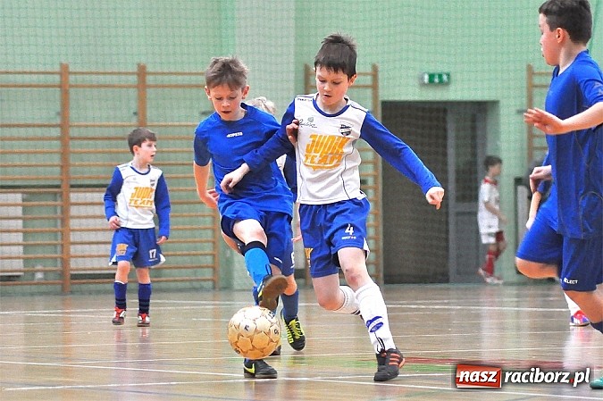 Zdjęcie w galerii na portalu naszraciborz.pl: Najlepsze orliki grają w Unii Racibórz II wiadomości z regionu