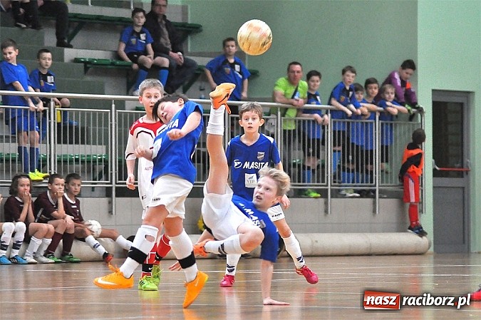 Zdjęcie w galerii na portalu naszraciborz.pl: Najlepsze orliki grają w Unii Racibórz II wiadomości z regionu