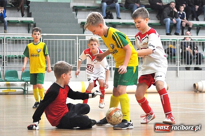 Zdjęcie w galerii na portalu naszraciborz.pl: Najlepsze orliki grają w Unii Racibórz II wiadomości z regionu