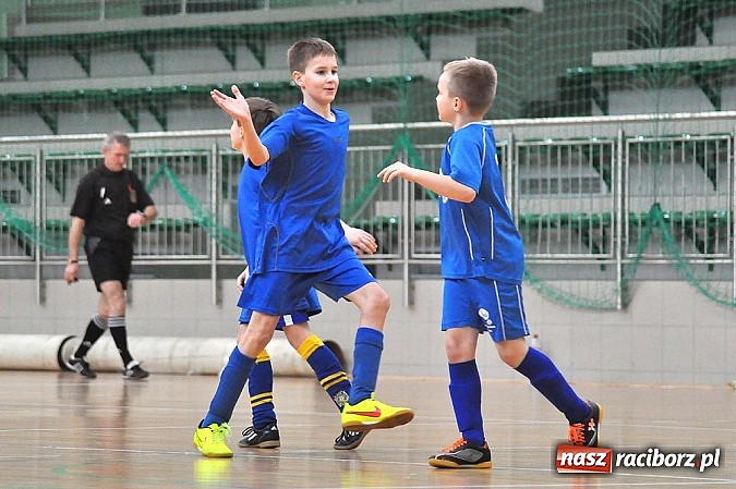 Zdjęcie w galerii na portalu naszraciborz.pl: Najlepsze orliki grają w Unii Racibórz II wiadomości z regionu