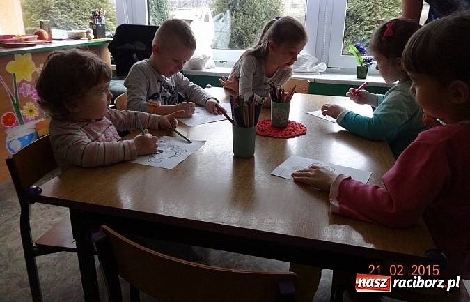 Zdjęcie w galerii na portalu naszraciborz.pl: Fiku-miku z RCK odwiedza przedszkola  wiadomości z regionu