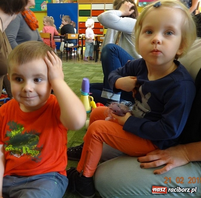 Zdjęcie w galerii na portalu naszraciborz.pl: Fiku-miku z RCK odwiedza przedszkola  wiadomości z regionu