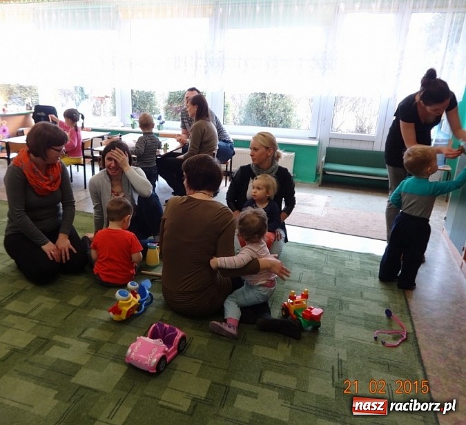 Zdjęcie w galerii na portalu naszraciborz.pl: Fiku-miku z RCK odwiedza przedszkola  wiadomości z regionu