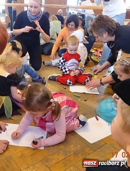 Zdjęcie w galerii na portalu naszraciborz.pl: Fiku-miku z RCK odwiedza przedszkola  wiadomości z regionu