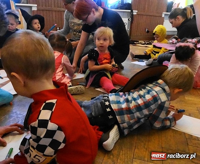 Zdjęcie w galerii na portalu naszraciborz.pl: Fiku-miku z RCK odwiedza przedszkola  wiadomości z regionu
