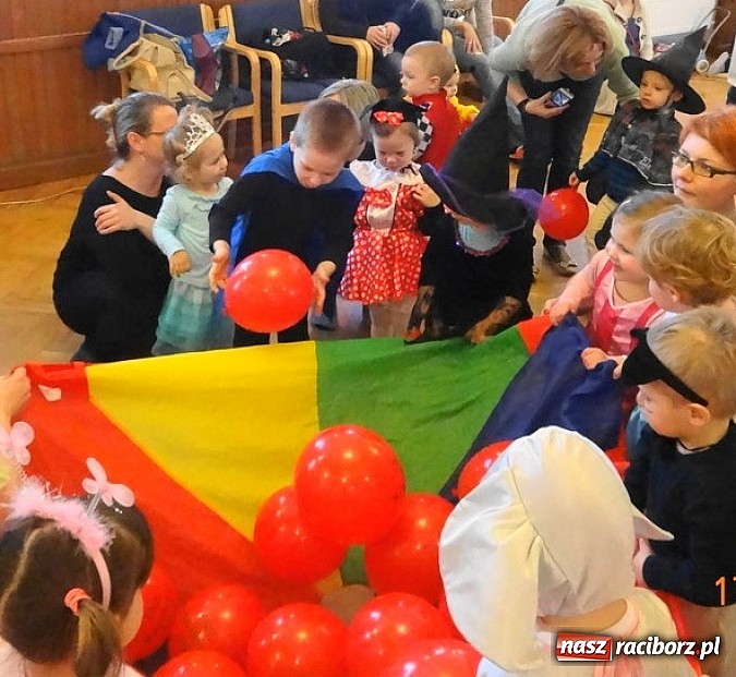 Zdjęcie w galerii na portalu naszraciborz.pl: Fiku-miku z RCK odwiedza przedszkola  wiadomości z regionu