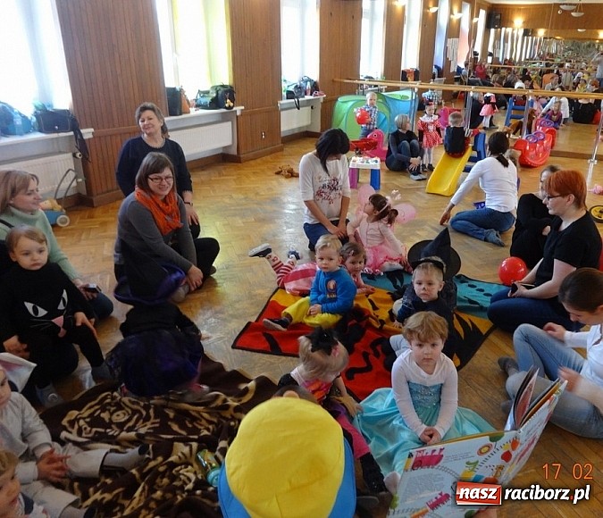 Zdjęcie w galerii na portalu naszraciborz.pl: Fiku-miku z RCK odwiedza przedszkola  wiadomości z regionu