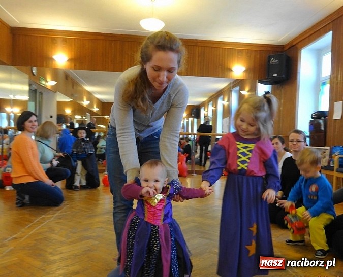 Zdjęcie w galerii na portalu naszraciborz.pl: Fiku-miku z RCK odwiedza przedszkola  wiadomości z regionu