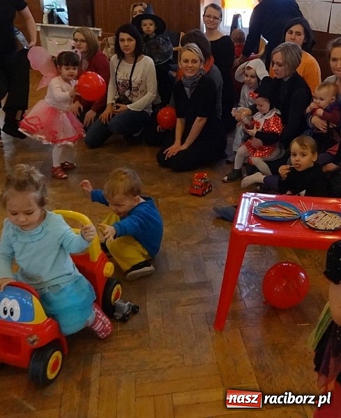 Zdjęcie w galerii na portalu naszraciborz.pl: Fiku-miku z RCK odwiedza przedszkola  wiadomości z regionu