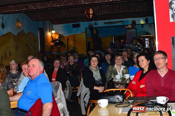 Zdjęcie w galerii na portalu naszraciborz.pl: 50. jubileuszowe rozlanie Herbatki Pana Radka  wiadomości z regionu