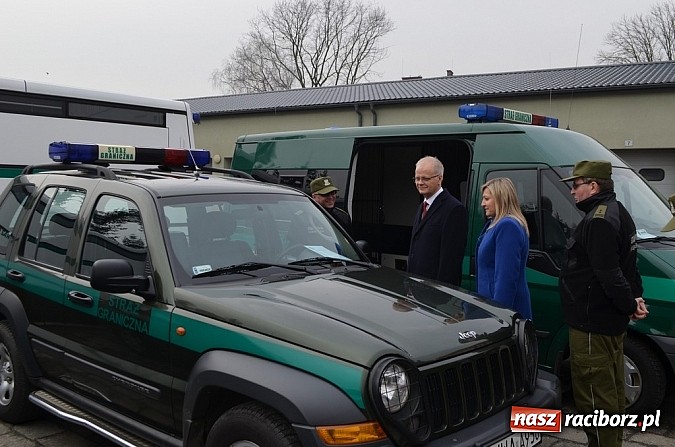 Zdjęcie w galerii na portalu naszraciborz.pl: Wojewoda Śląski gościł w Komendzie Śląsko-Małopolskiego Oddziału Straży Granicznej wiadomości z regionu