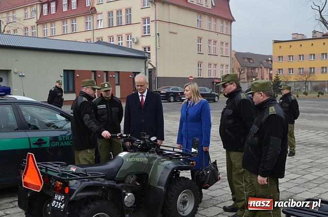 Zdjęcie w galerii na portalu naszraciborz.pl: Wojewoda Śląski gościł w Komendzie Śląsko-Małopolskiego Oddziału Straży Granicznej wiadomości z regionu