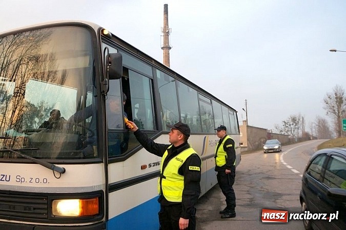 Zdjęcie w galerii na portalu naszraciborz.pl: Policjanci skontrolowali trzeźwość 1724 kierowców. Efekt? wiadomości z regionu