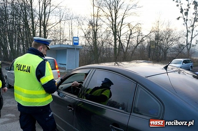 Zdjęcie w galerii na portalu naszraciborz.pl: Policjanci skontrolowali trzeźwość 1724 kierowców. Efekt? wiadomości z regionu