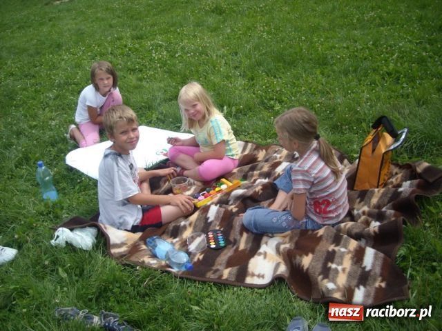 Zdjęcie w galerii na portalu naszraciborz.pl: Biwak zorganizowany przez Bibliotekę wiadomości z regionu