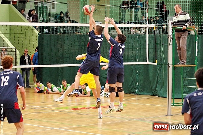 Zdjęcie w galerii na portalu naszraciborz.pl: I LO najlepsze w rozgrywkach siatkówki wiadomości z regionu