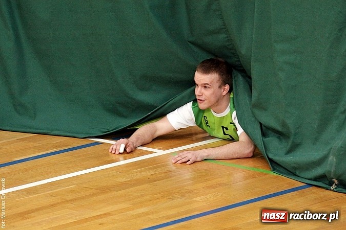 Zdjęcie w galerii na portalu naszraciborz.pl: I LO najlepsze w rozgrywkach siatkówki wiadomości z regionu