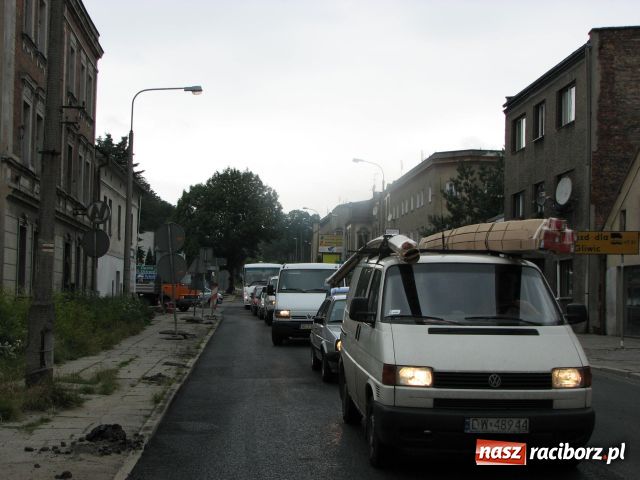 Zdjęcie w galerii na portalu naszraciborz.pl: Kierowcy tracą nerwy w korkach wiadomości z regionu