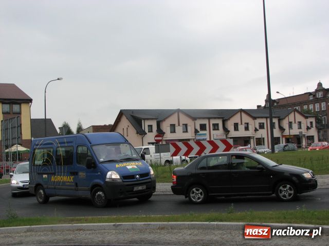 Zdjęcie w galerii na portalu naszraciborz.pl: Kierowcy tracą nerwy w korkach wiadomości z regionu