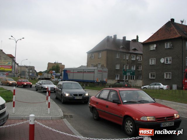 Zdjęcie w galerii na portalu naszraciborz.pl: Kierowcy tracą nerwy w korkach wiadomości z regionu