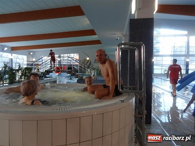 Zdjęcie w galerii na portalu naszraciborz.pl: UKS Zryw z Nędzy odwiedził raciborski Aquapark wiadomości z regionu