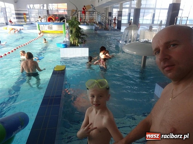 Zdjęcie w galerii na portalu naszraciborz.pl: UKS Zryw z Nędzy odwiedził raciborski Aquapark wiadomości z regionu