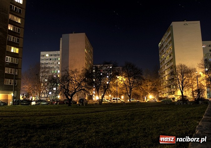 Zdjęcie w galerii na portalu naszraciborz.pl: Katowicka - nie dotyczy placu zabaw  wiadomości z regionu