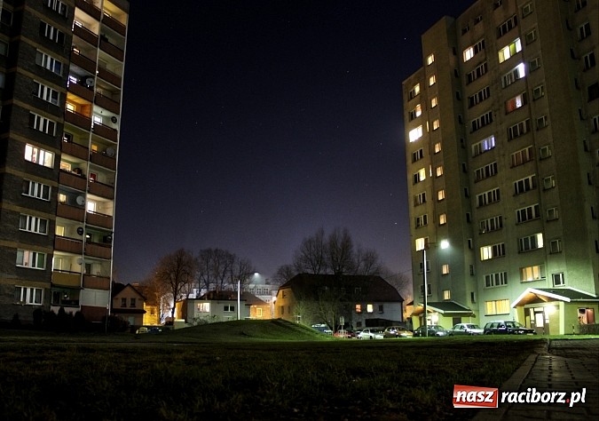 Zdjęcie w galerii na portalu naszraciborz.pl: Katowicka - nie dotyczy placu zabaw  wiadomości z regionu