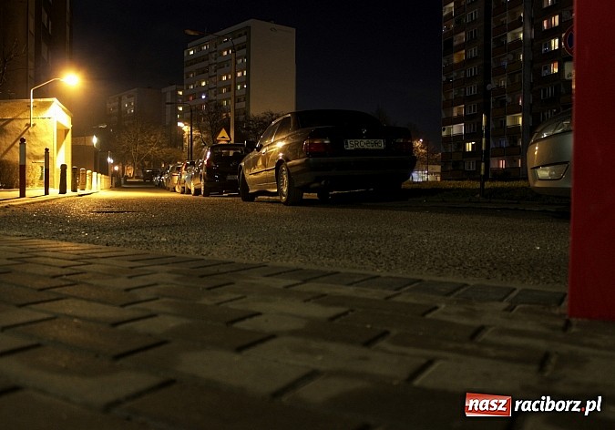 Zdjęcie w galerii na portalu naszraciborz.pl: Katowicka - nie dotyczy placu zabaw  wiadomości z regionu