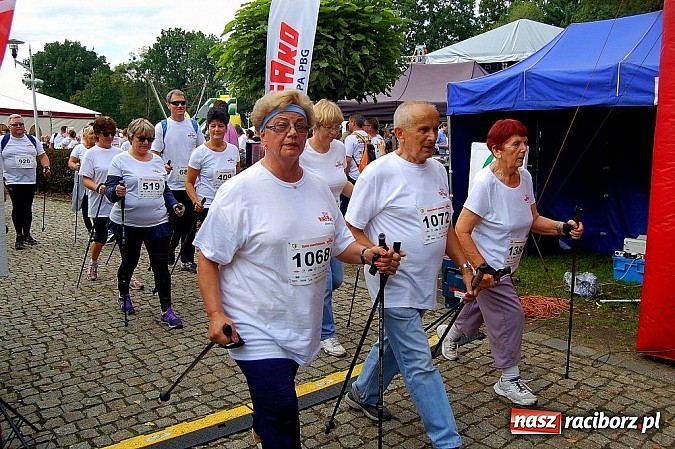 Zdjęcie w galerii na portalu naszraciborz.pl: Nowy Rekord Guinnessa w Nordic Walking oficjalnie potwierdzony wiadomości z regionu