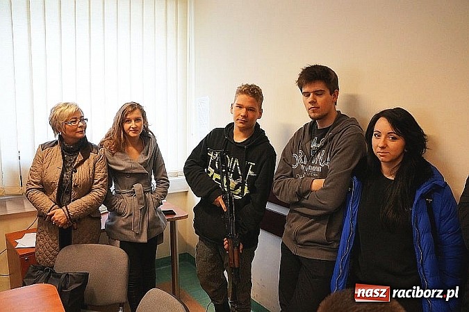 Zdjęcie w galerii na portalu naszraciborz.pl: Ekonomik w raciborskiej komendzie  wiadomości z regionu