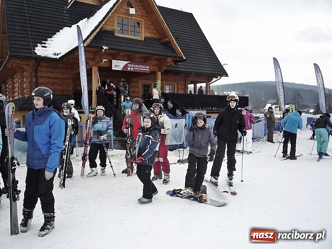 Zdjęcie w galerii na portalu naszraciborz.pl: Obóz narciarski dla gimnazjalistów z gminy Krzyżanowice  wiadomości z regionu