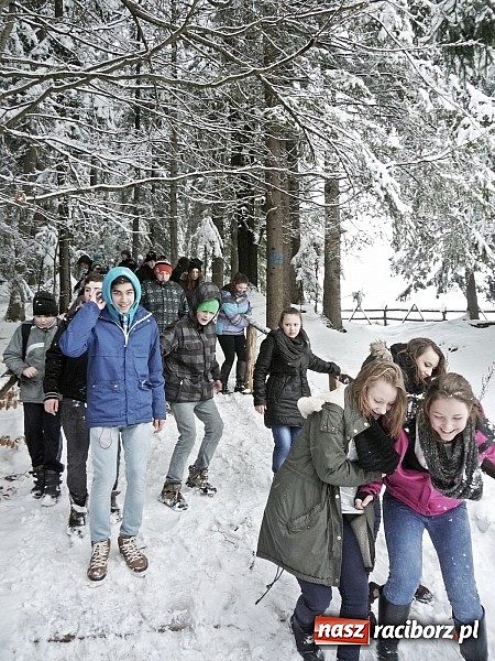 Zdjęcie w galerii na portalu naszraciborz.pl: Obóz narciarski dla gimnazjalistów z gminy Krzyżanowice  wiadomości z regionu