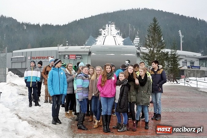 Zdjęcie w galerii na portalu naszraciborz.pl: Obóz narciarski dla gimnazjalistów z gminy Krzyżanowice  wiadomości z regionu