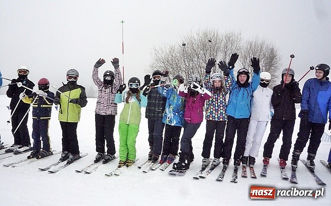 Zdjęcie w galerii na portalu naszraciborz.pl: Obóz narciarski dla gimnazjalistów z gminy Krzyżanowice  wiadomości z regionu