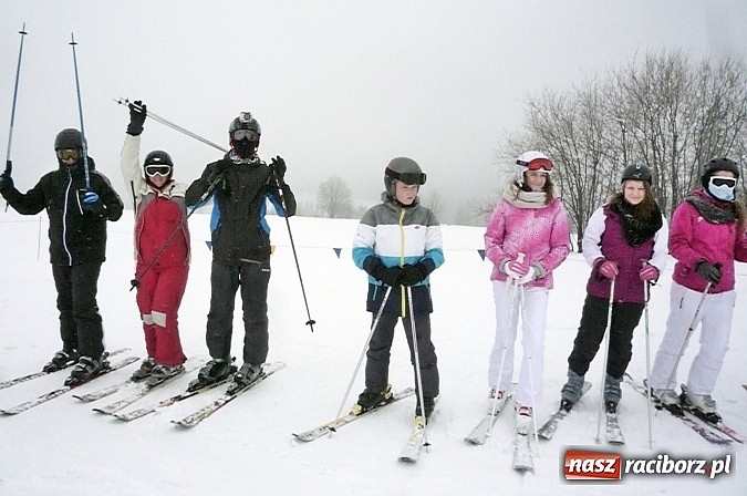 Zdjęcie w galerii na portalu naszraciborz.pl: Obóz narciarski dla gimnazjalistów z gminy Krzyżanowice  wiadomości z regionu