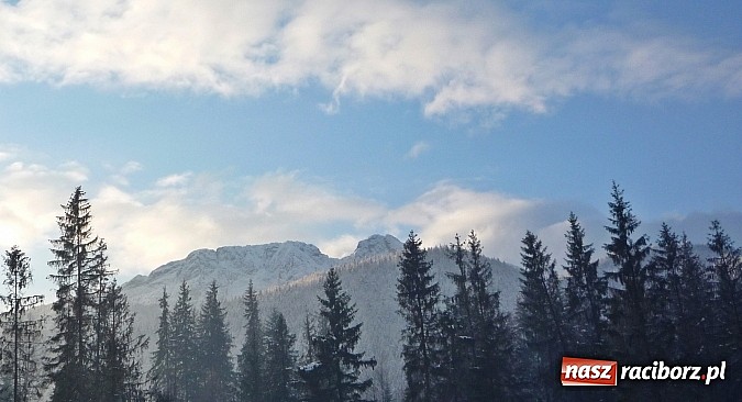 Zdjęcie w galerii na portalu naszraciborz.pl: Obóz narciarski dla gimnazjalistów z gminy Krzyżanowice  wiadomości z regionu