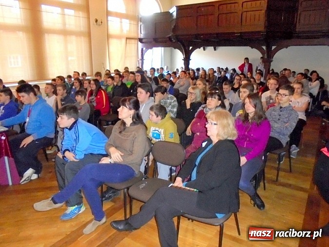 Zdjęcie w galerii na portalu naszraciborz.pl: Razem tworzymy lepszy Internet w Gimnazjum nr 5 wiadomości z regionu
