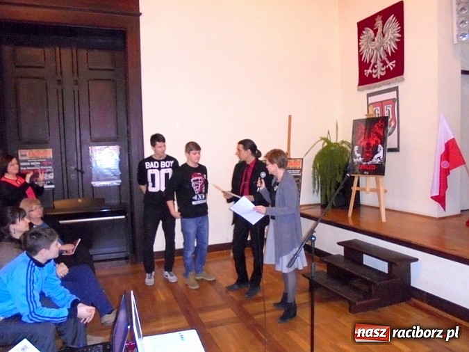 Zdjęcie w galerii na portalu naszraciborz.pl: Razem tworzymy lepszy Internet w Gimnazjum nr 5 wiadomości z regionu