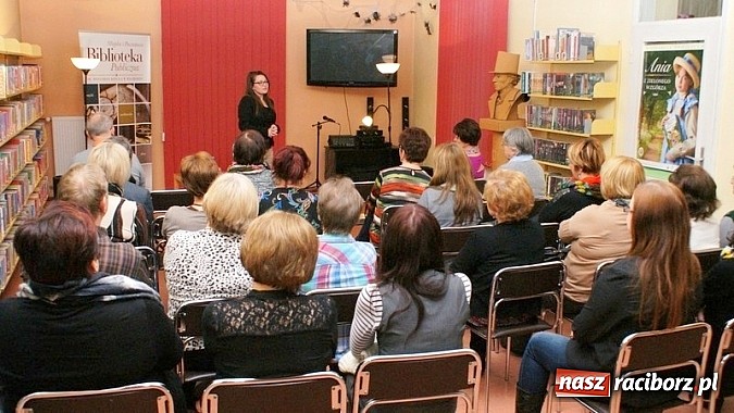 Zdjęcie w galerii na portalu naszraciborz.pl: Lubię się bać – spotkanie z Olgą Rudnicką  wiadomości z regionu