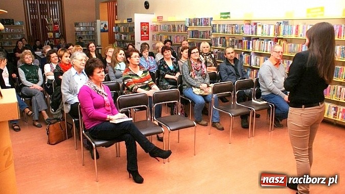 Zdjęcie w galerii na portalu naszraciborz.pl: Lubię się bać – spotkanie z Olgą Rudnicką  wiadomości z regionu
