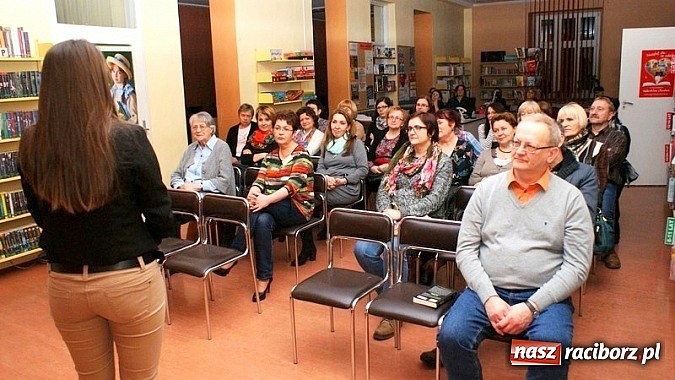 Zdjęcie w galerii na portalu naszraciborz.pl: Lubię się bać – spotkanie z Olgą Rudnicką  wiadomości z regionu