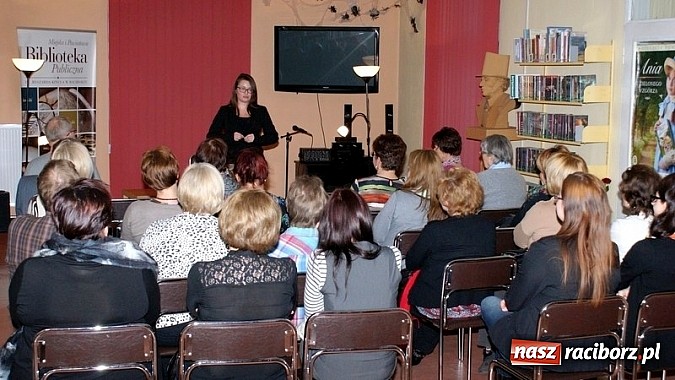 Zdjęcie w galerii na portalu naszraciborz.pl: Lubię się bać – spotkanie z Olgą Rudnicką  wiadomości z regionu