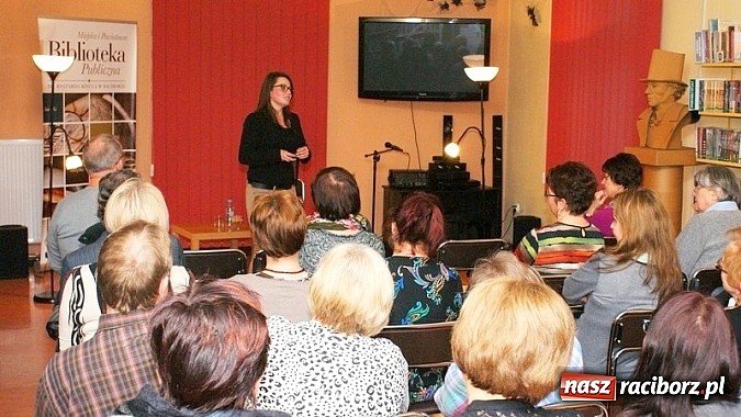 Zdjęcie w galerii na portalu naszraciborz.pl: Lubię się bać – spotkanie z Olgą Rudnicką  wiadomości z regionu