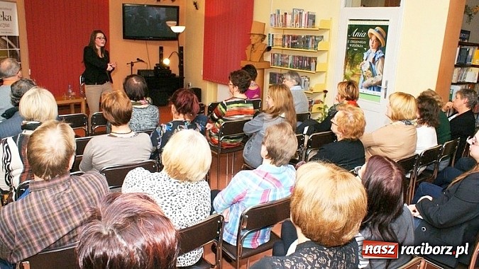 Zdjęcie w galerii na portalu naszraciborz.pl: Lubię się bać – spotkanie z Olgą Rudnicką  wiadomości z regionu