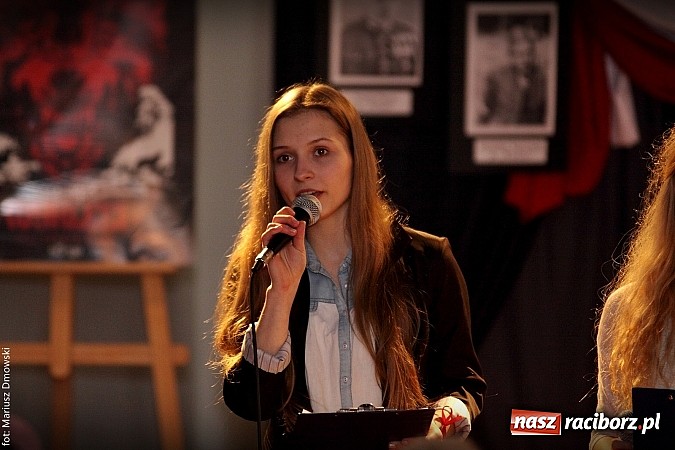 Zdjęcie w galerii na portalu naszraciborz.pl: Wieczornica ku pamięci Żołnierzy Wyklętych wiadomości z regionu